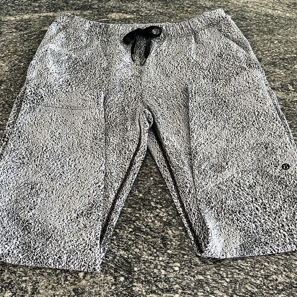 Lululemon Speckled Jet Pant. EUC - Picture 13 of 13